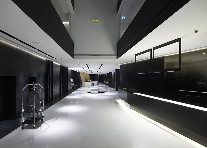 The Met Thessaloniki, A Member Of Design