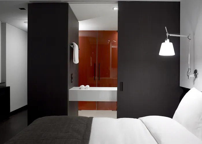 The Met Thessaloniki, A Member Of Design