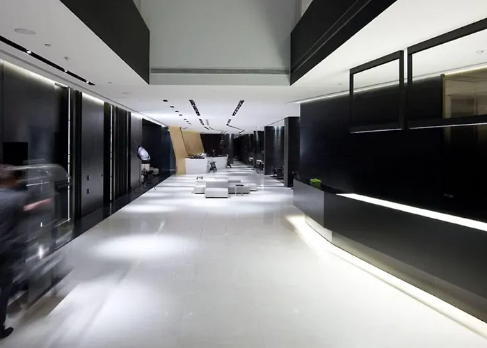 The Met Thessaloniki, A Member Of Design